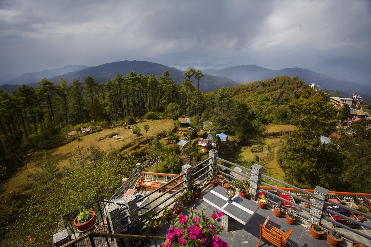 Peaceful Cottage & Cafe Du Mont Нагаркот Экстерьер фото
