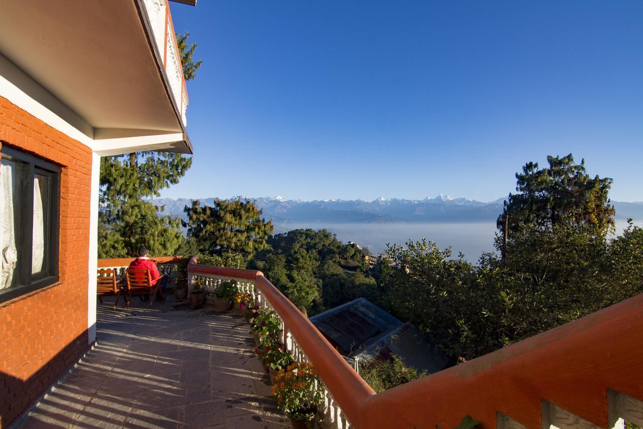 Peaceful Cottage & Cafe Du Mont Нагаркот Экстерьер фото